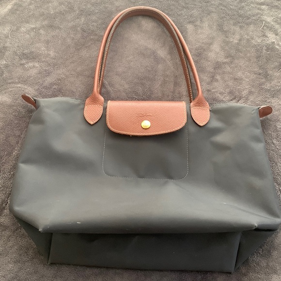 Medium Charcoal Longchamp bag - Picture 1 of 5